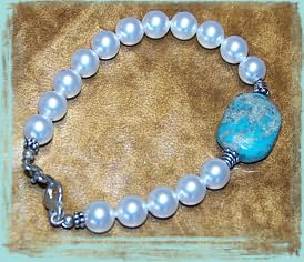 pearl bracelet